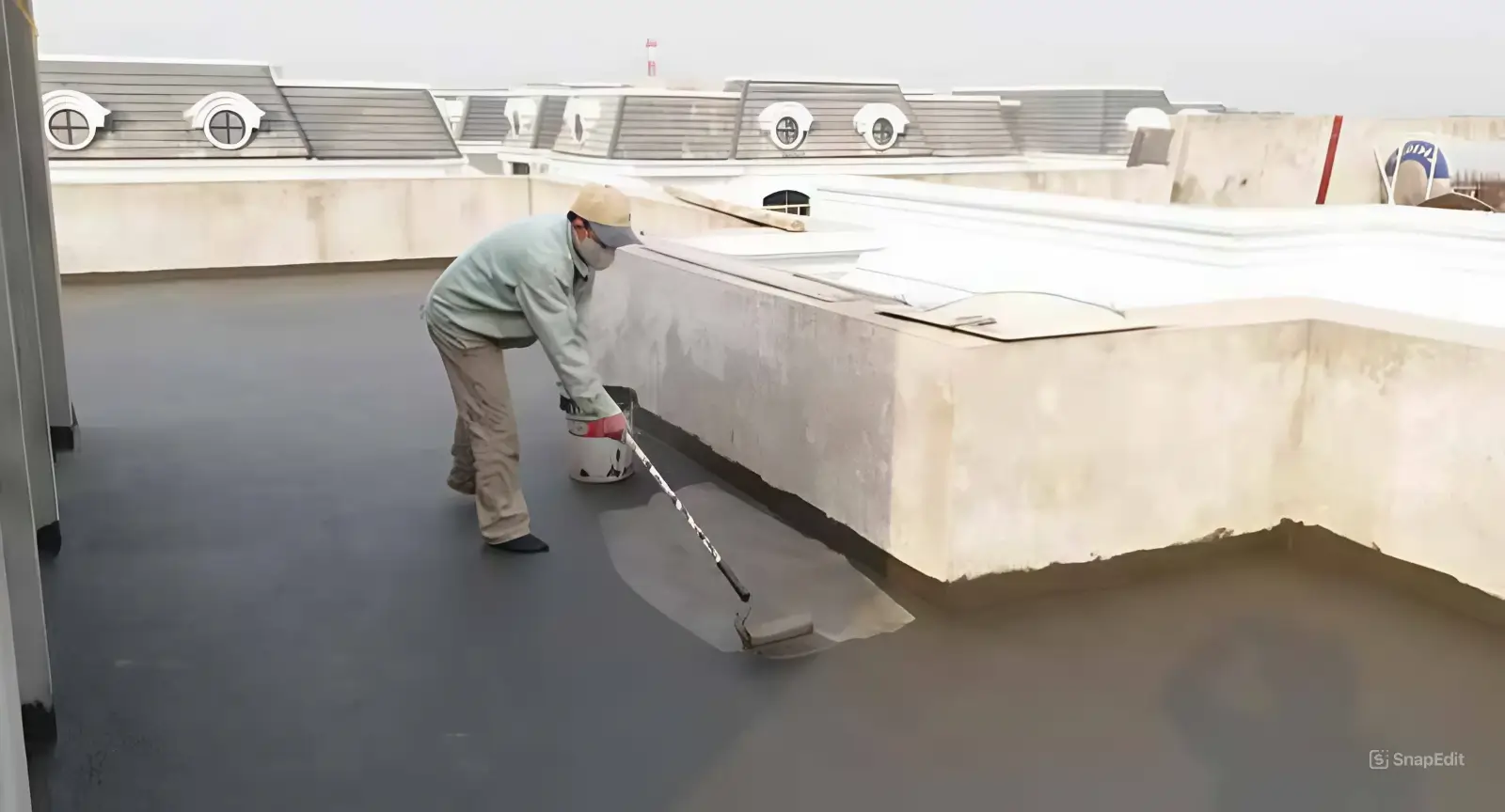Ngoài việc sử dụng hóa chất chống thấm chất lượng, nguồn gốc xuất xứ rõ ràng, khách hàng cũng nên lựa chọn đơn vị thi công uy tín